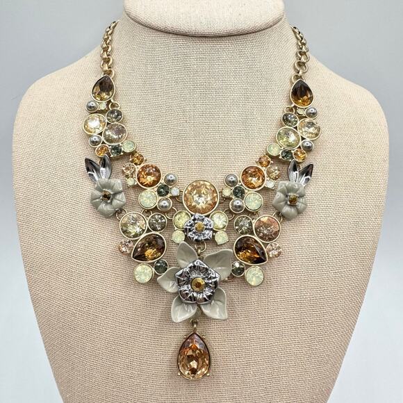 Simply Vera Vera Wang Jeweled Rhinestone Fall Color Floral Bib Necklace Signed - Picture 2 of 16